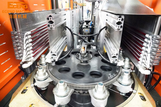 машина 3000BPH пластикового ЛЮБИМЦА бутылки 1500ml автоматического дуя