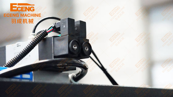 Полости машины 6 бутылки K6 12000BPH высокоскоростные линейные для высокой эффективности
